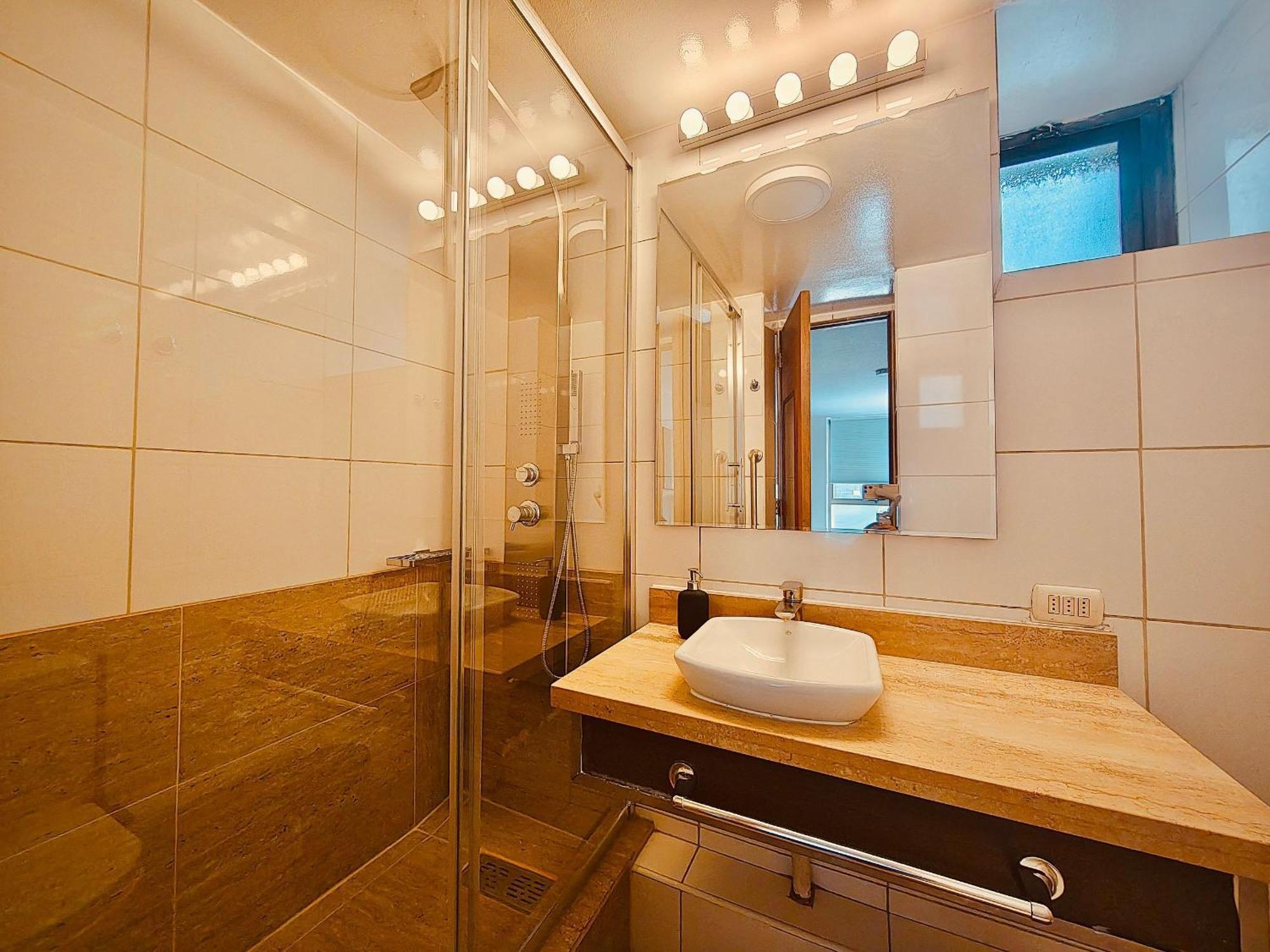 Luxury Providencia 305 Apartamento *